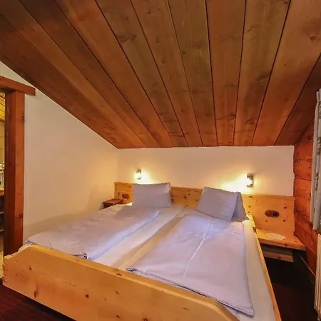 Frühstückspension Hochwart Hof Bed & Breakfast
